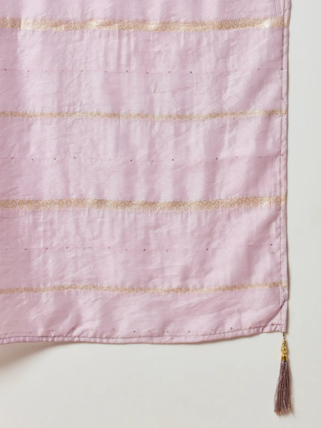 Lavender Roman Silk Thread Embroidered Kurta Set with Pant & Cotton Silk Dupatta