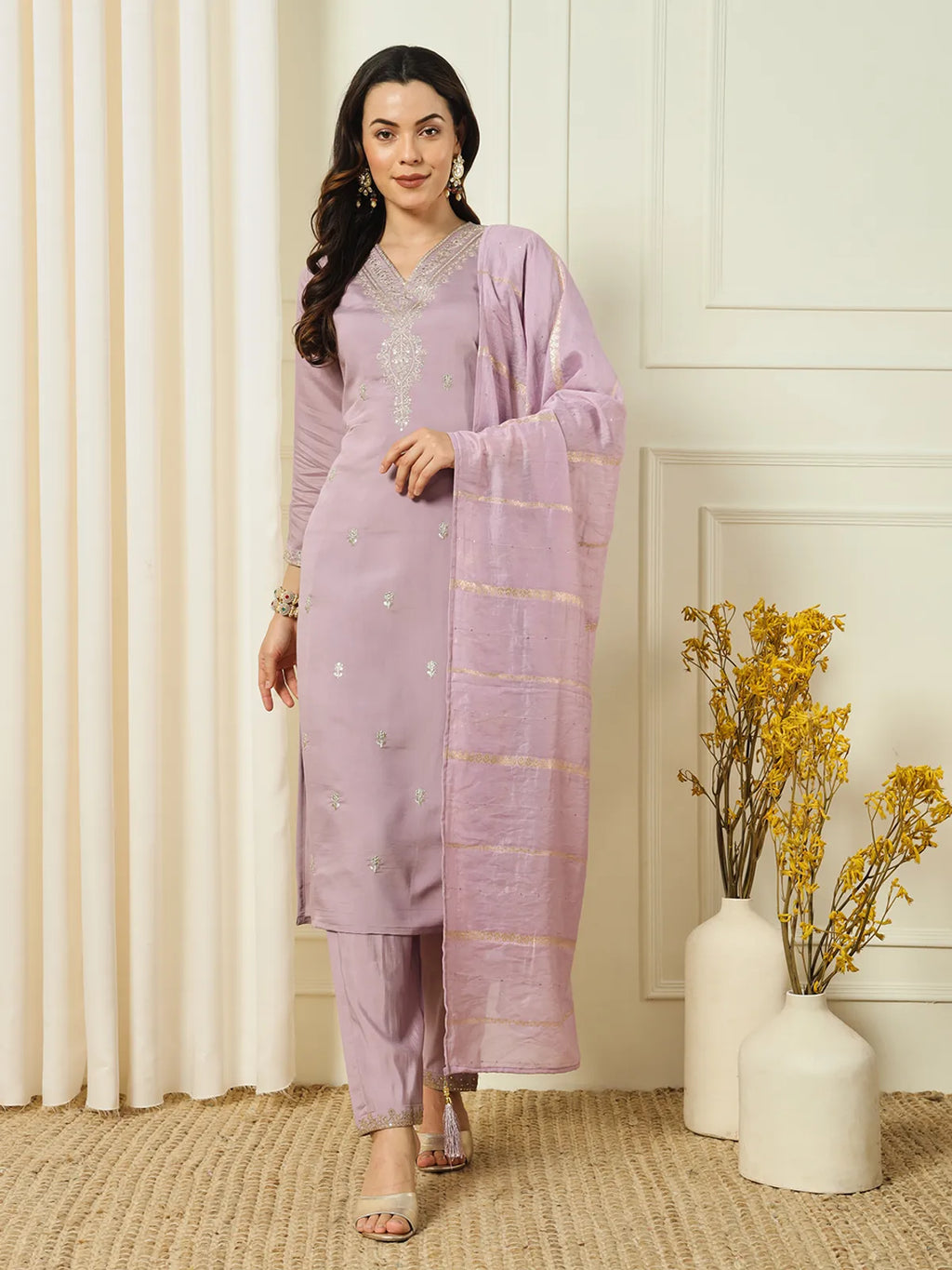 Lavender Roman Silk Thread Embroidered Kurta Set with Pant & Cotton Silk Dupatta