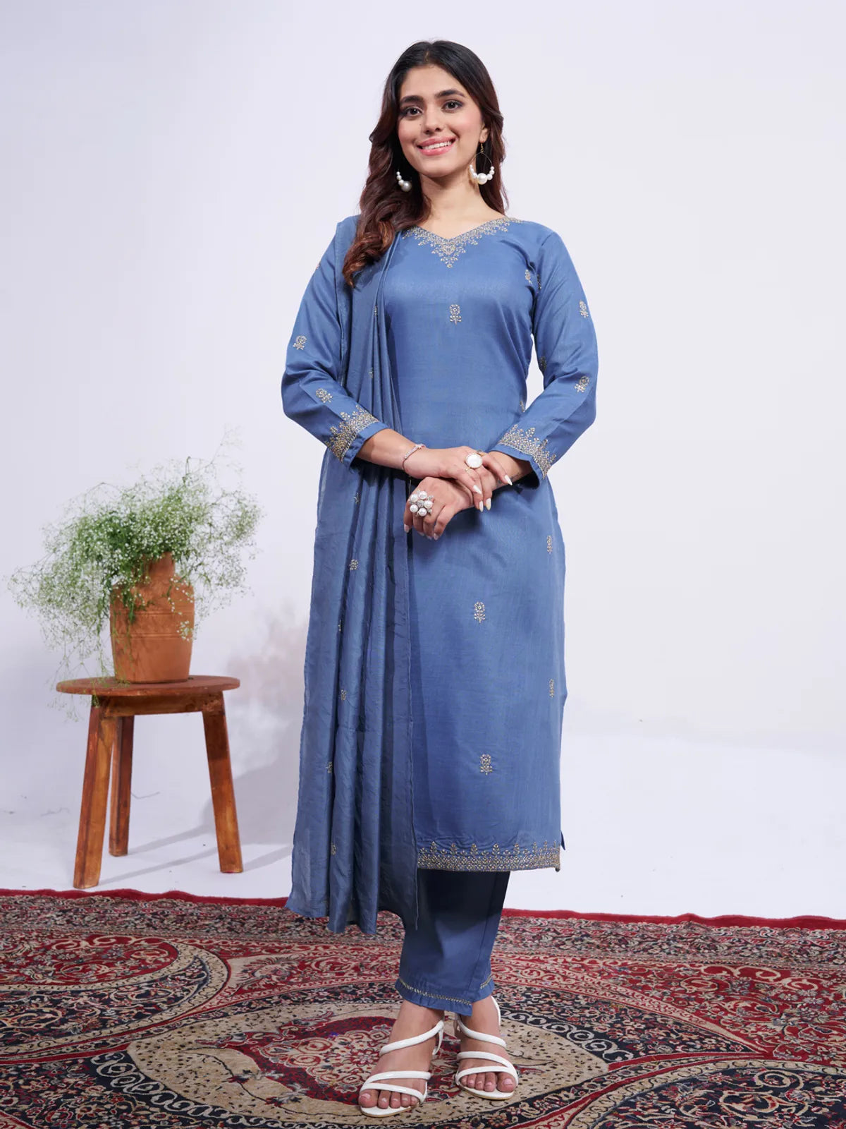 Lavender Elegance Embroidered Rayon Kurta Pant & Dupatta Set