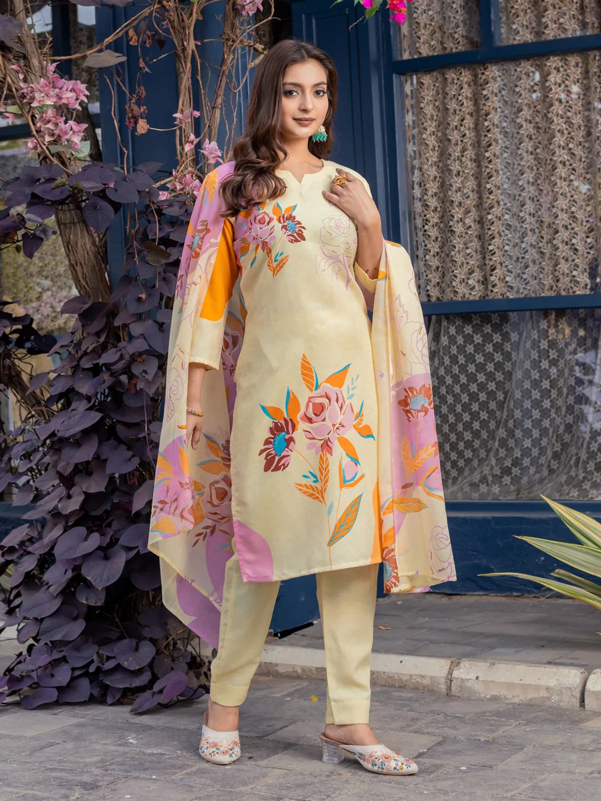 Women's Cream Floral Printed Cotton Blend Kurti Pant & Dupatta Set | Elegant 3 Piece Ethnic Suit