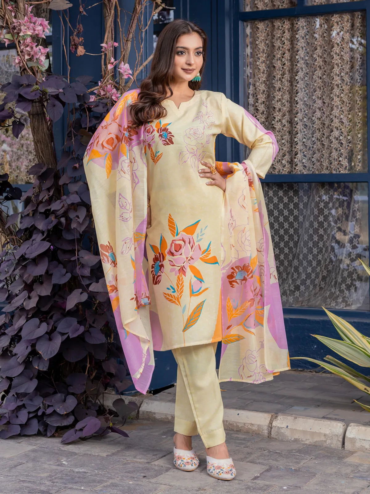 Women's Cream Floral Printed Cotton Blend Kurti Pant & Dupatta Set | Elegant 3 Piece Ethnic Suit