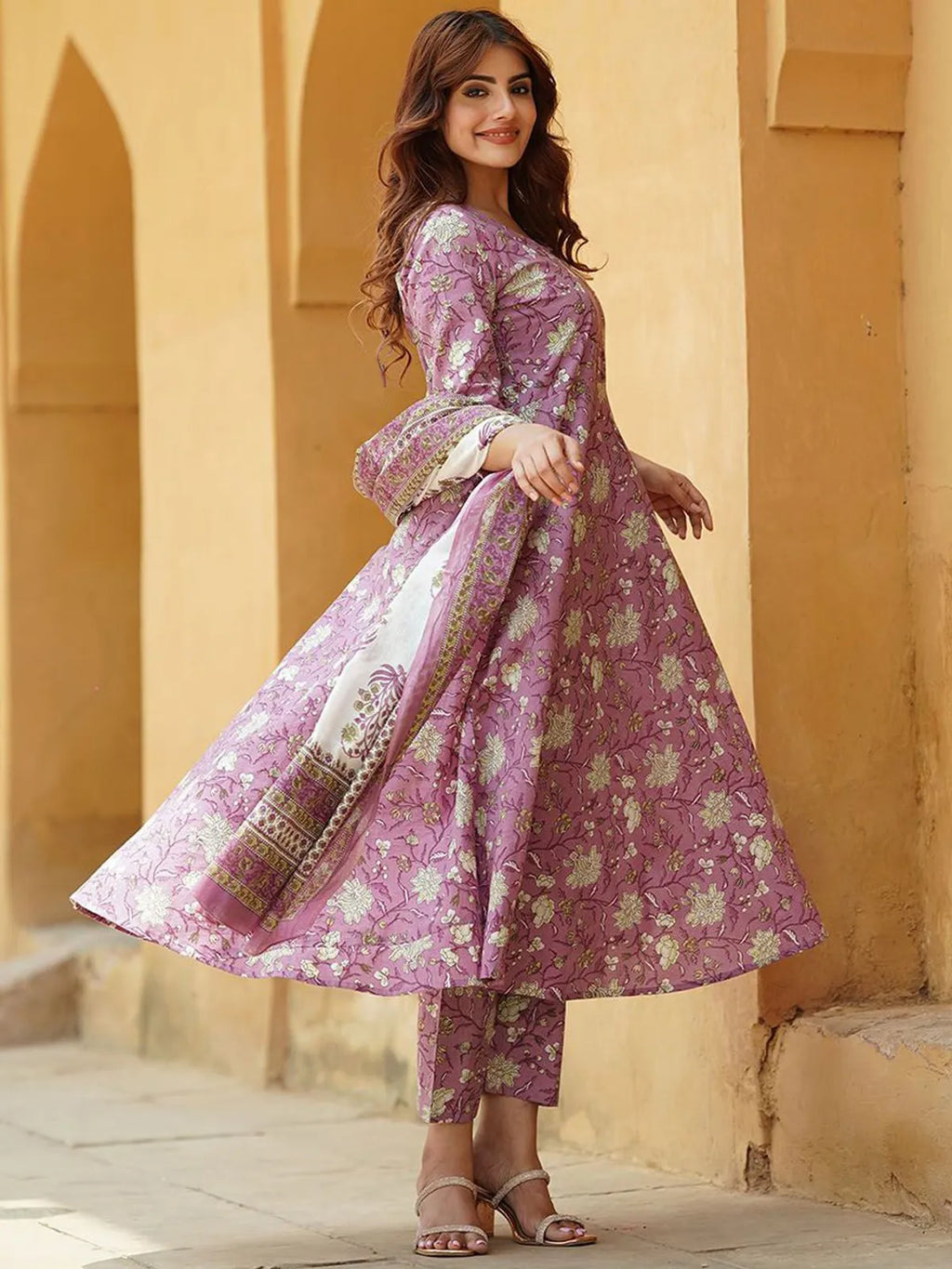 Elegant Lavender Floral Printed Rayon Kurta Pant & Dupatta Set