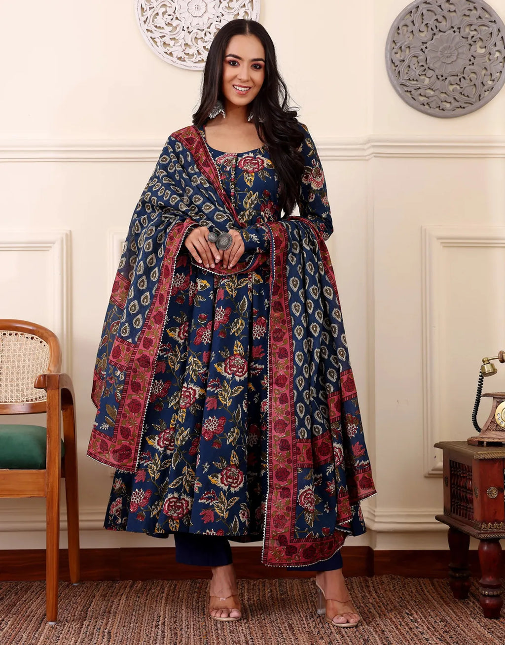 Women's Navy Blue Floral Printed Rayon Kurti Pant & Dupatta Set | Ethnic 3 Piece Suit Set