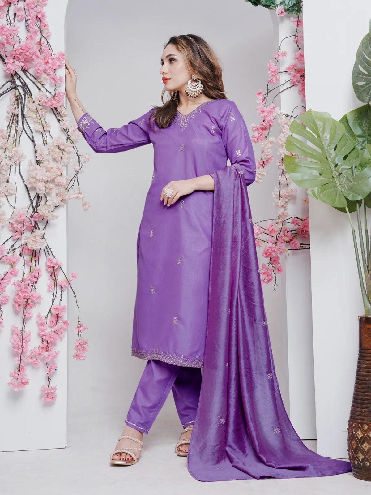 Lavender Elegance Embroidered Rayon Kurta Pant & Dupatta Set