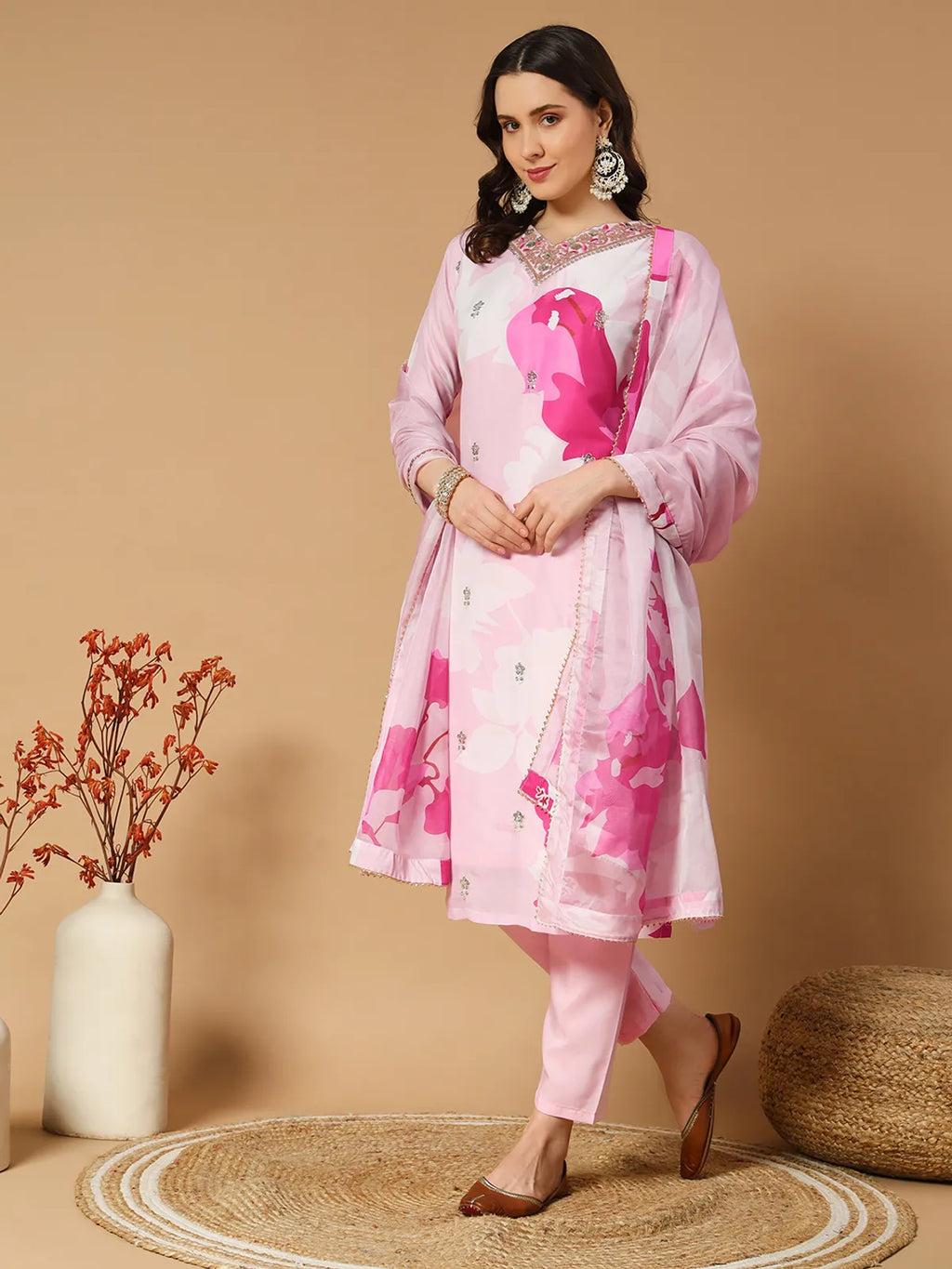 Blush Pink Muslin Floral Digital Print Kurta Set with Pant & Organza Dupatta