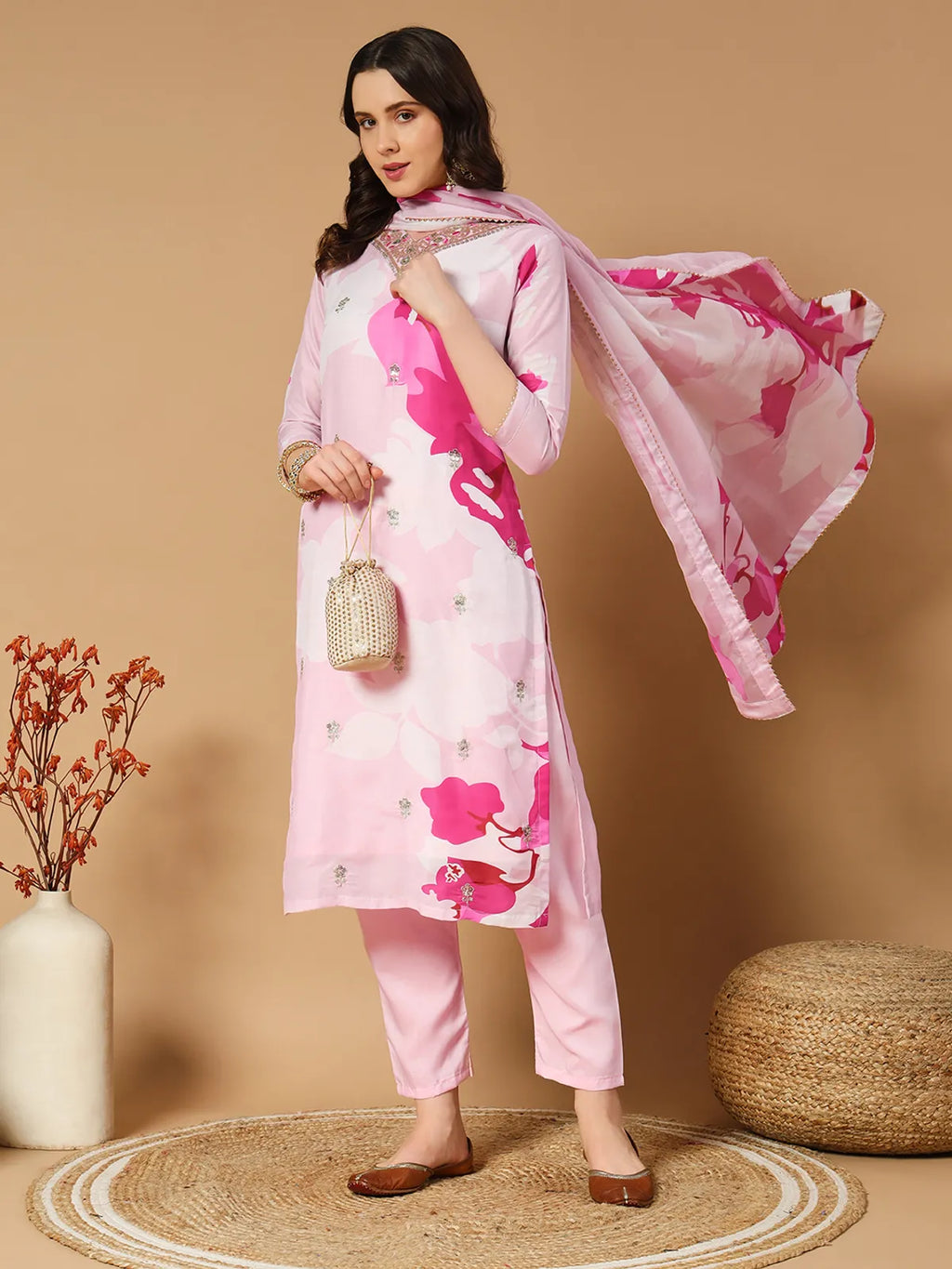 Blush Pink Muslin Floral Digital Print Kurta Set with Pant & Organza Dupatta