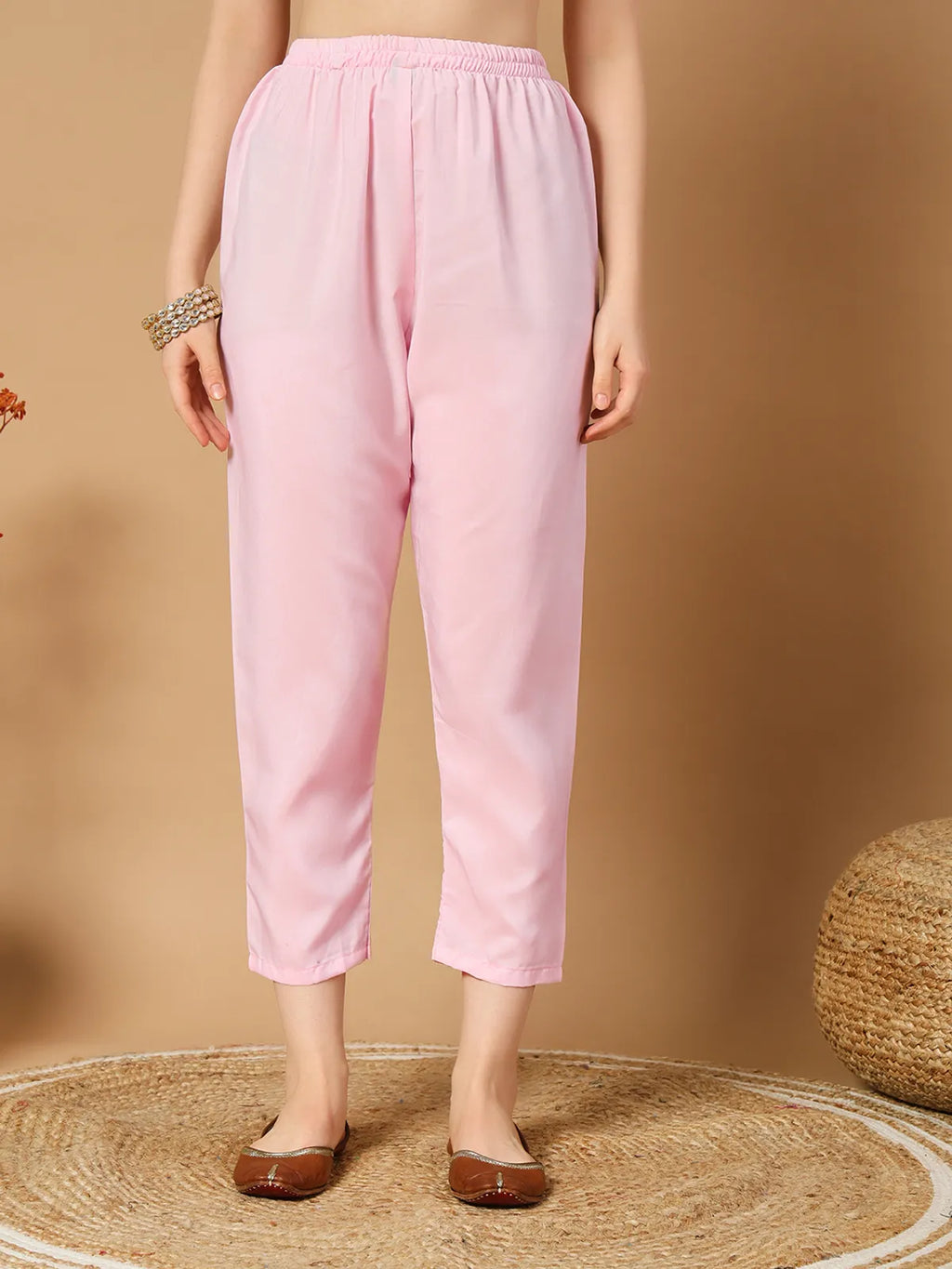 Blush Pink Muslin Floral Digital Print Kurta Set with Pant & Organza Dupatta