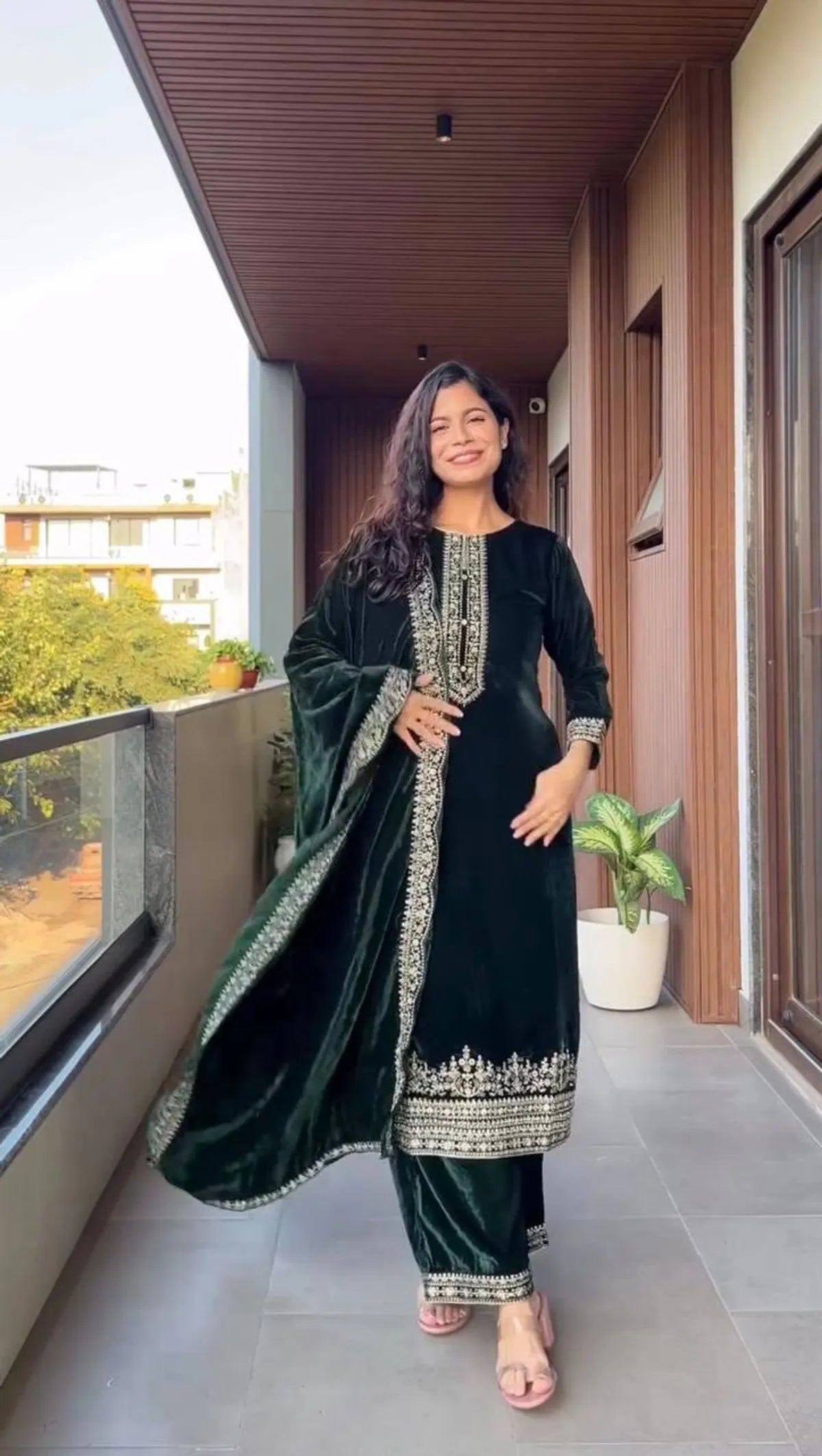 Emerald Green Velvet Embroidered Kurta Set with Dupatta for Women